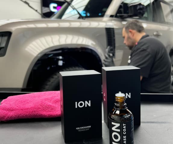 Negócio profissional de detalhamento Ceramic Pro